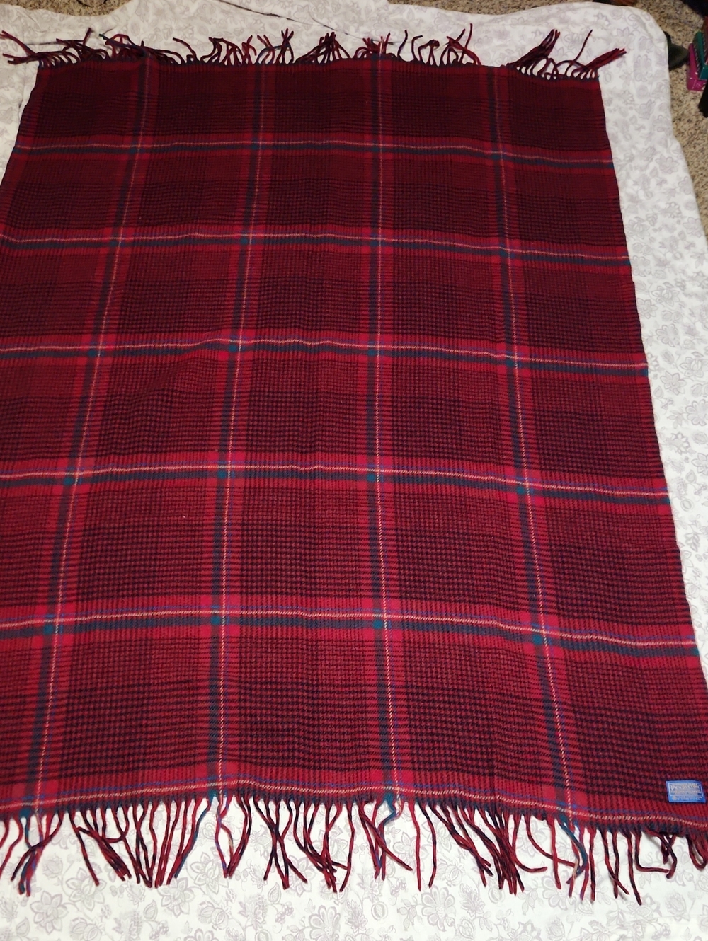 Pendleton Red Plaid Fringe Throw 100% Wool Blanket